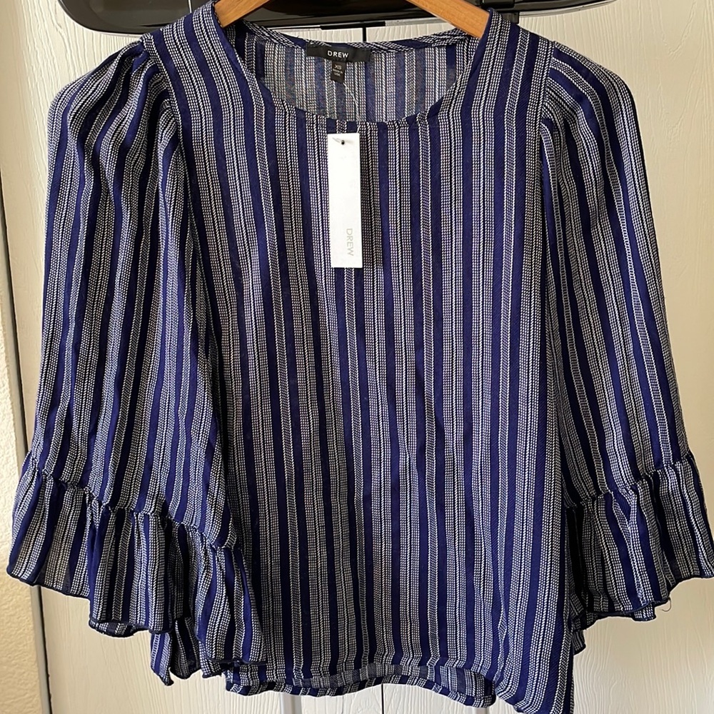 *NWT* DREW FLOWY STRIPED TOP
